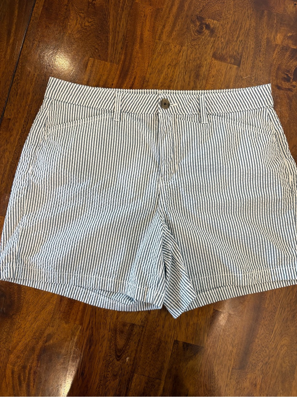 Sear Sucker Striped Shorts Size 12